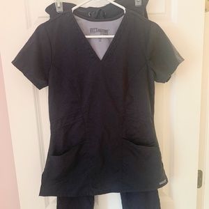 XS Greys Anaotomy Scrub Set Gray